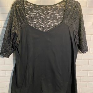 Torrid used size 3X black top